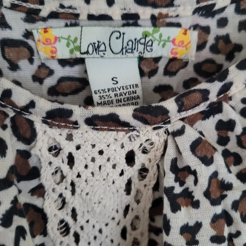 women's top Love change cheetah print tan top size small - Picture 3 of 4